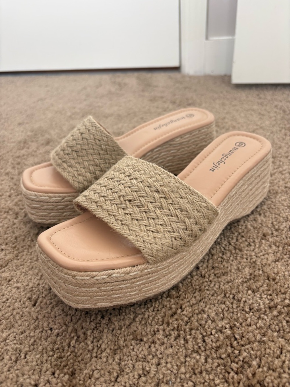 Platform Woven Slide Sandals in Natural - Womens